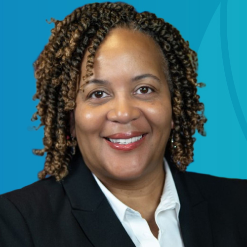 Roberta McCullough headshot